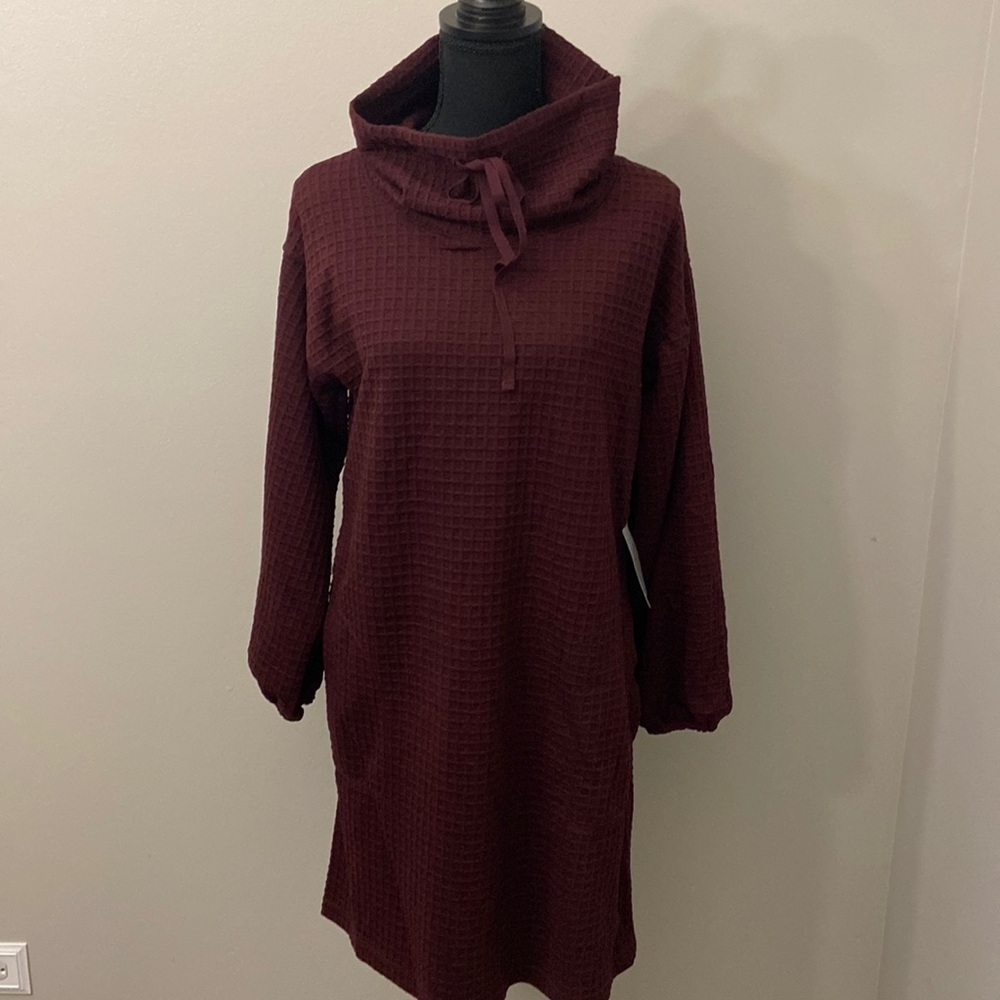 Max Studio Textured Waffle Knot Dress, Wine, Size Medium